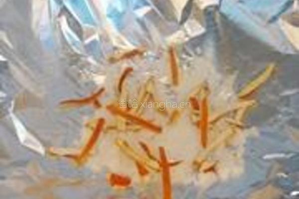 熏兔腿的做法图解5
