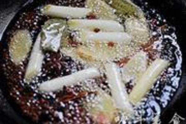 鲜肉萝卜包的做法图解2