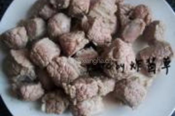 啤酒茄汁焖牛腩的做法图解2