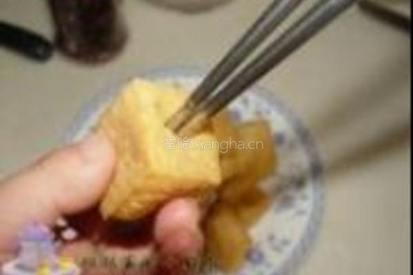 豆泡酿肉的做法图解1