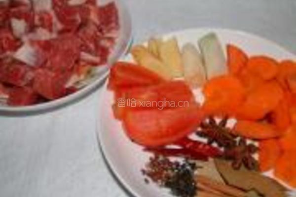 牛肉炖胡萝卜的做法图解1