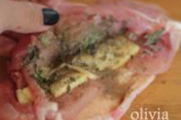 美丽鸡肉起司香草烧的做法图解4