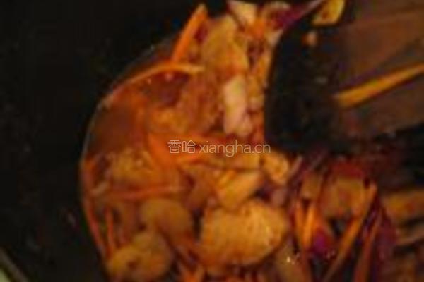 洋葱胡萝卜炒咸肉的做法图解6