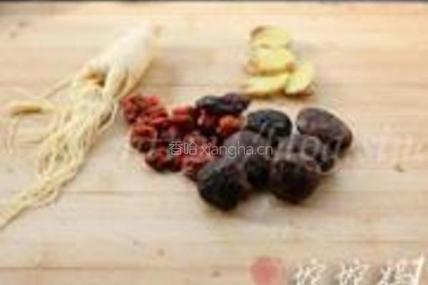 人参汽锅鸡的做法图解1