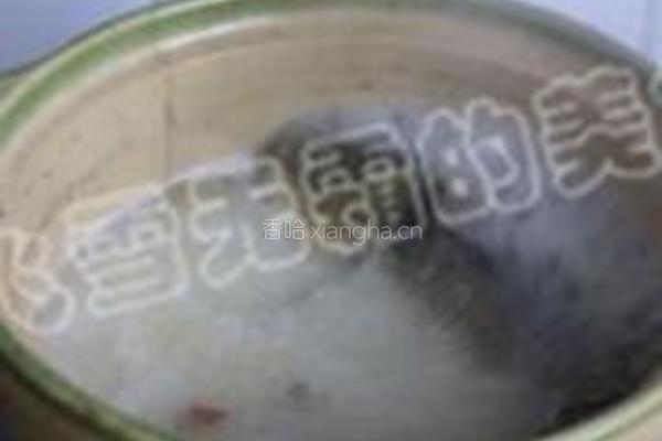 沙锅鲫鱼蚕豆汤的做法图解7