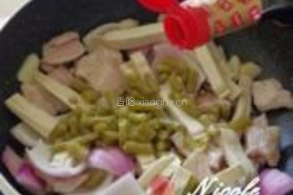 湘式小炒五花肉的做法图解6