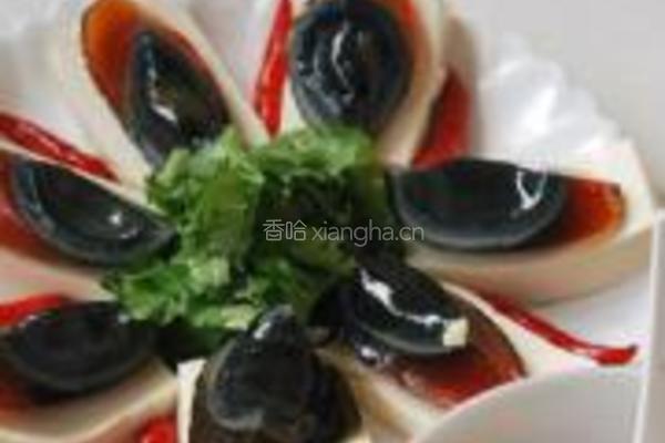 香菜皮蛋拌豆腐的做法图解4