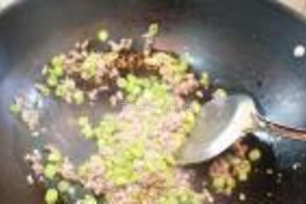 四季豆炒牛肉末的做法图解6