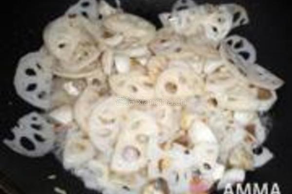 鱼丸溜藕片的做法图解4