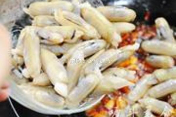 辣椒炒蛏子的做法图解4