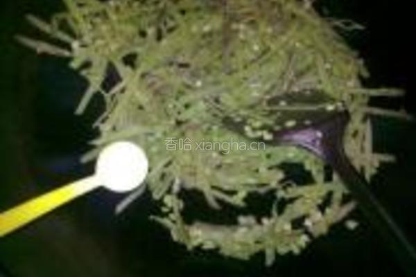 小炒扁豆丝的做法图解5