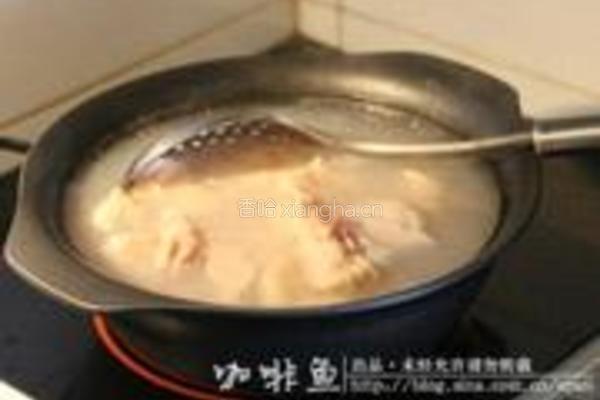 小鸡炖榛蘑的做法图解1