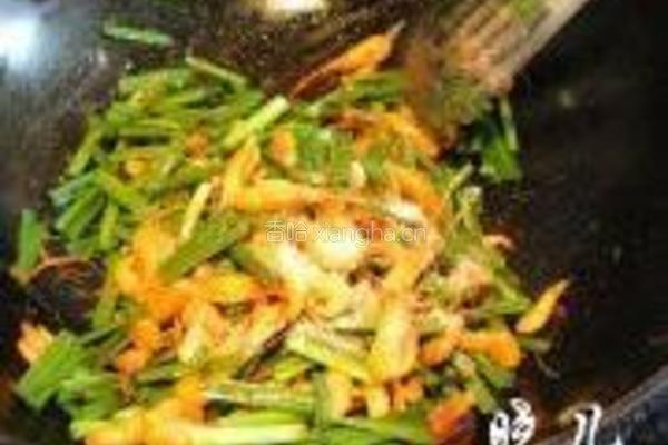 青韭炒河虾的做法图解8