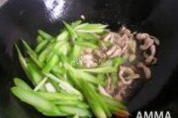 芦笋肉丝炒面的做法图解5