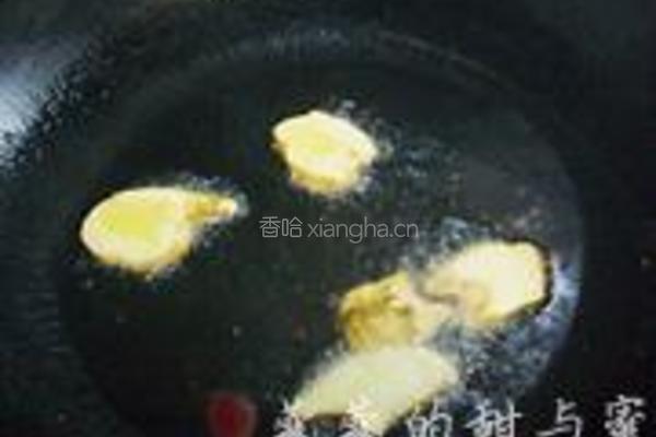 小河虾炒韭菜的做法图解3