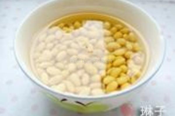 麦香核桃豆浆的做法图解1