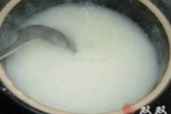 牛肉皮蛋粥的做法图解4