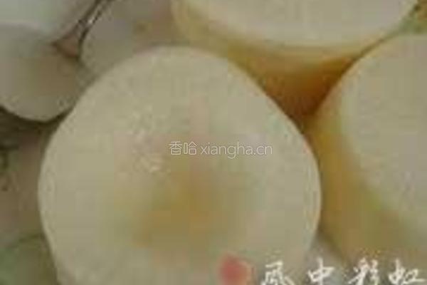 冰糖萝卜的做法图解2