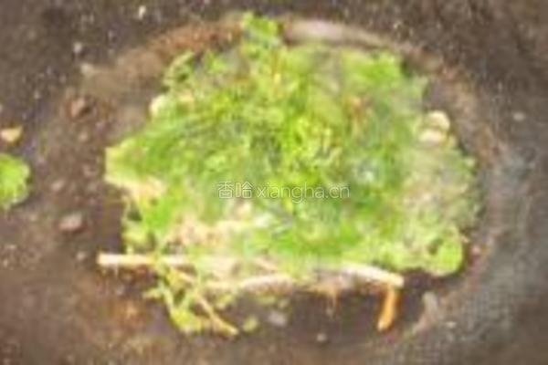 薄荷鲮鱼的做法图解3