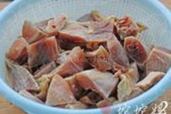腊仔鸡烧干豆角的做法图解2