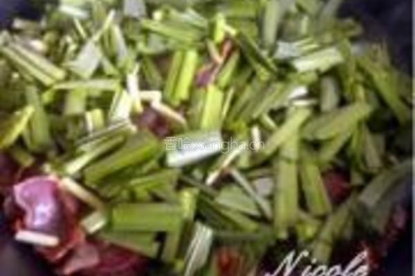 腊猪舌炒韭菜的做法图解4