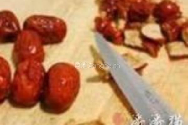 多功能桂圆红枣酱的做法图解2