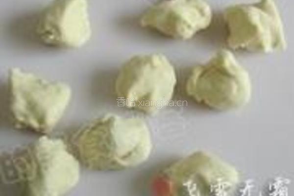 三角豆沙包的做法图解2