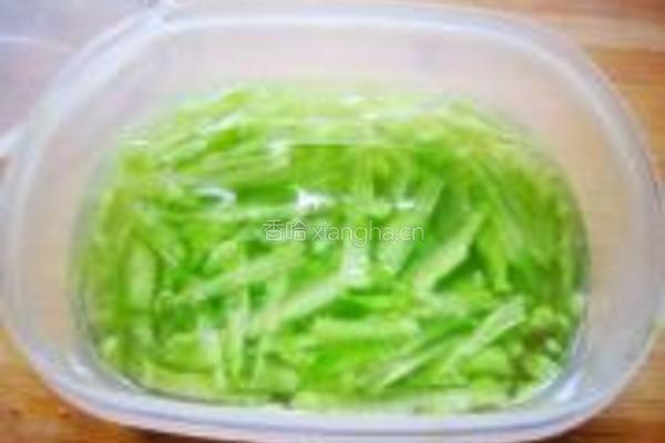 冰脆爽口苦瓜的做法图解5