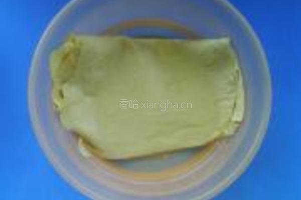 芹菜炒豆腐皮的做法图解1