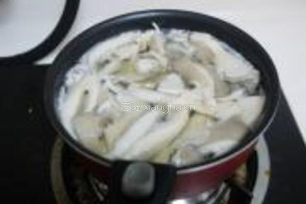 韩式大酱拌平菇的做法图解2