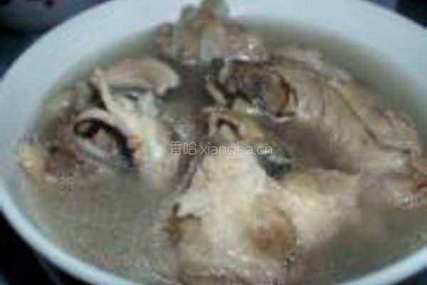 墨鱼干炖大骨的做法图解7