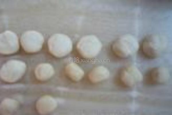 香酥芝麻小烧饼的做法图解2