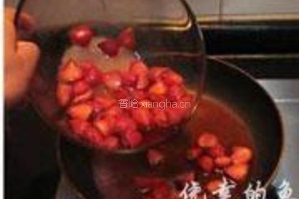 粒粒草莓果酱的做法图解4