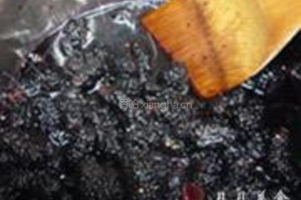 自制桑葚果酱的做法图解3