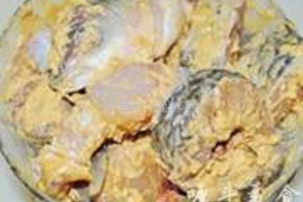 啤酒鱼块炖木耳的做法图解1
