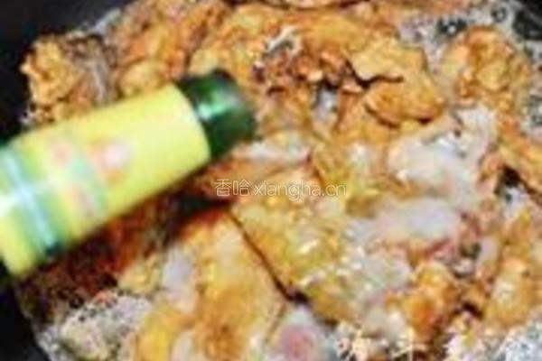 啤酒鱼块炖木耳的做法图解5
