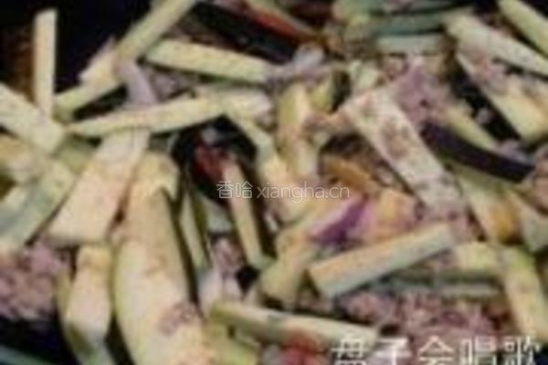耗油肉末茄子煲的做法图解6