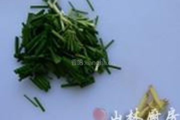 韭菜炒河虾的做法图解2