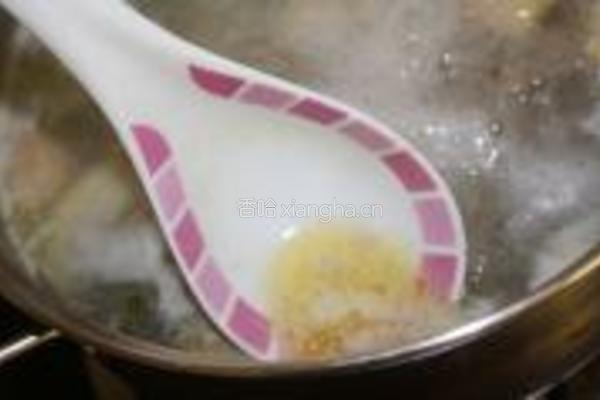竹荪鸡汤的做法图解3