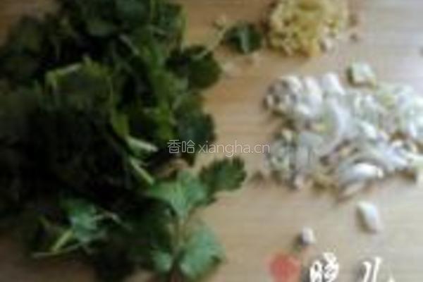 干煸蚕蛹的做法图解2