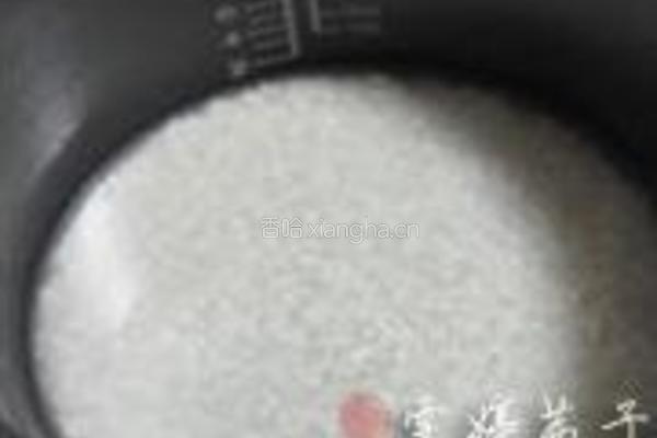 红蟹籽鳗鱼寿司里卷的做法图解3