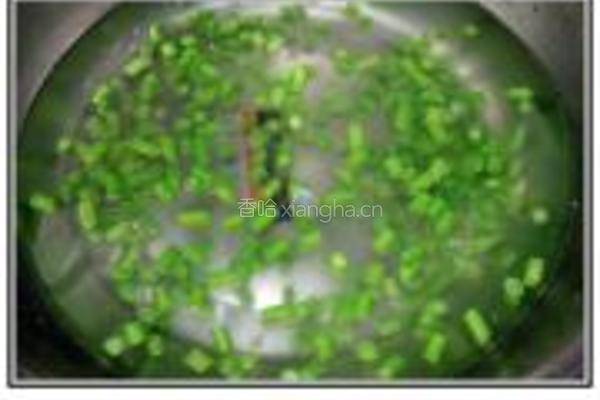 香肠豇豆粒的做法图解7