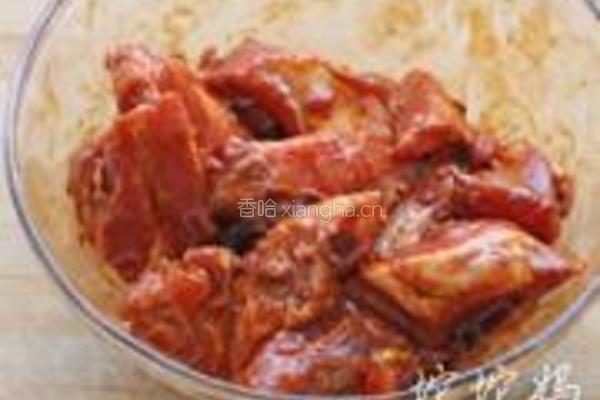 南乳酱蒸排骨的做法图解1
