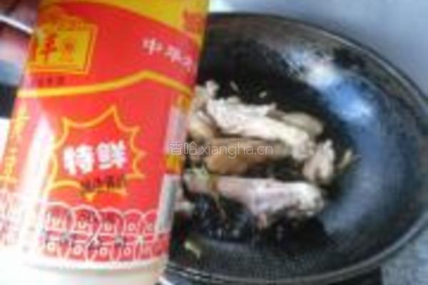 鸭腿炖豆角的做法图解5