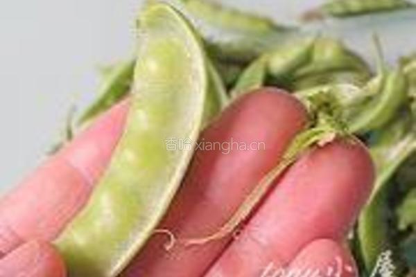 软荚豌豆炒春笋的做法图解3