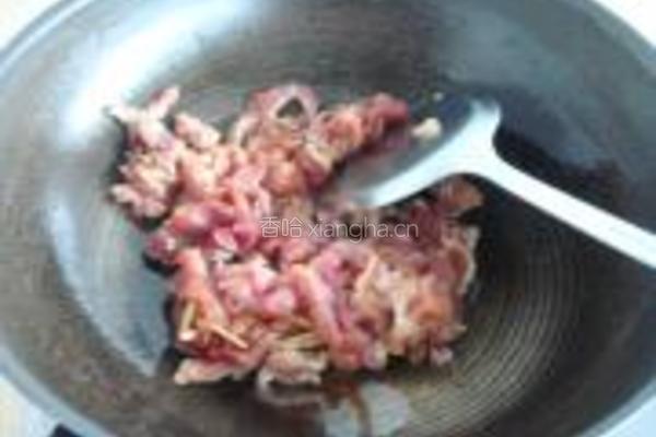 杏鲍菇炒肉丝的做法图解3