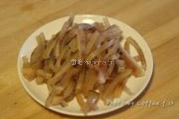 黄豆芽炒猪皮的做法图解4