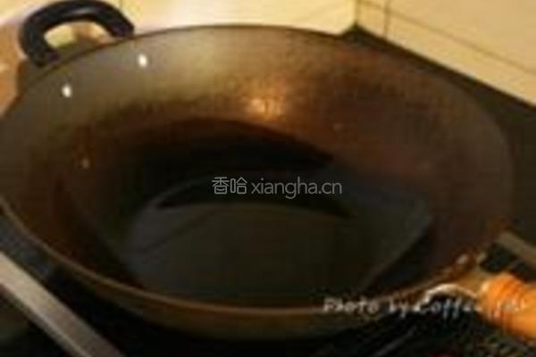 黄豆芽炒猪皮的做法图解5