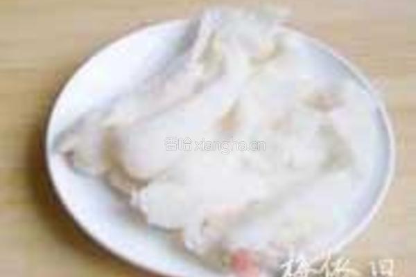 竹荪乌鸡汤的做法图解2