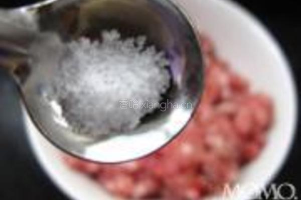 麦枣甘草肉丸汤的做法图解3